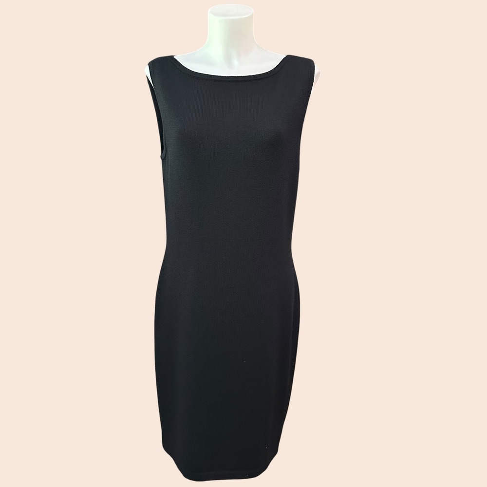 St. John Black Boat Neck Vintage Wool Blend Knit Effortless Chic Dress sz 10